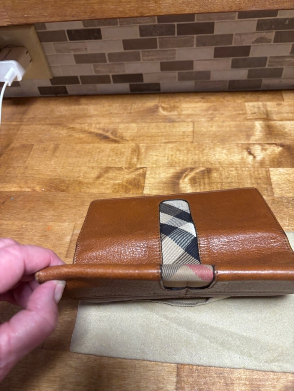 Burberry Tan Brown Leather Continental Wallet   DustBag included - Picture 11 of 15